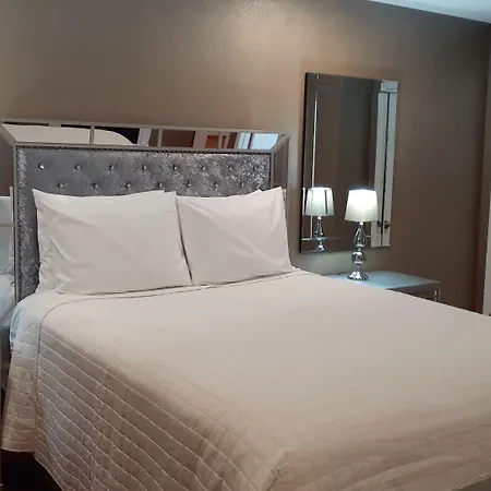 Secret Place Bed & Breakfast Llc-3