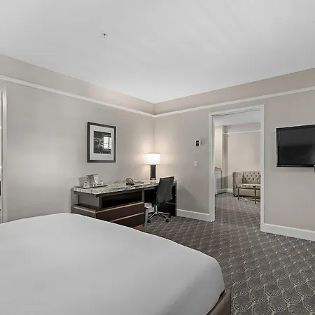 Hilton President Kansas City-2
