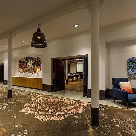 Crossroads Hotel-2
